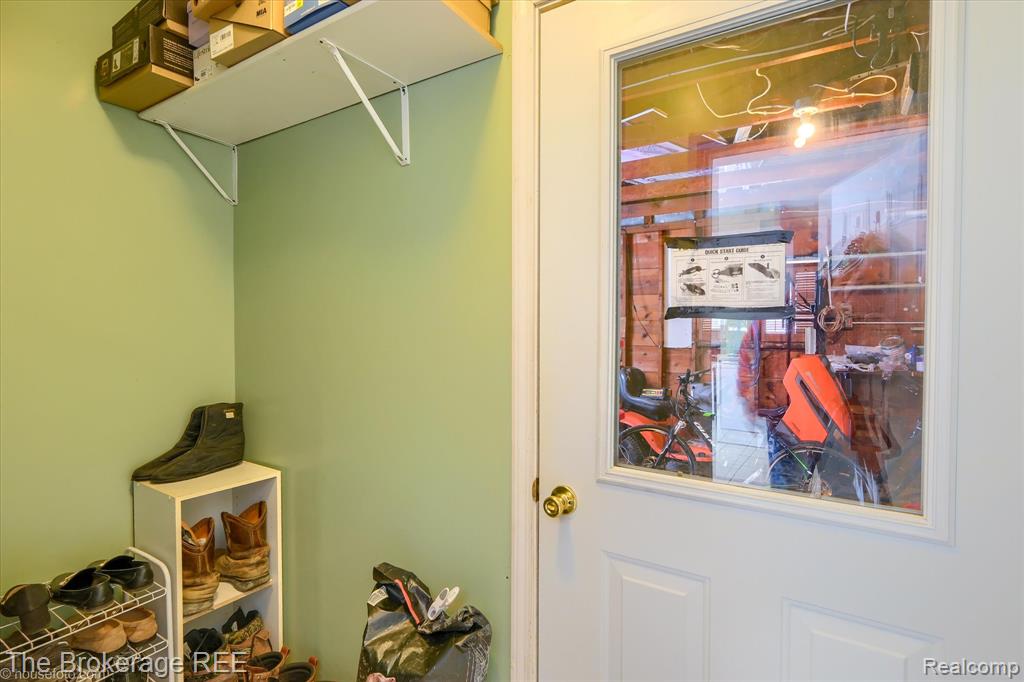 6155 Westdale Drive, Grand Blanc, MI 48439 — Photo 32