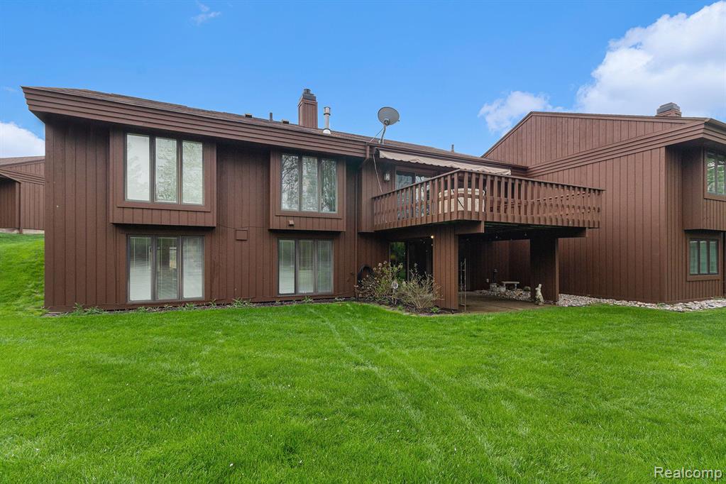 625 APPLEGATE Lane, Grand Blanc, MI 48439 — Photo 24