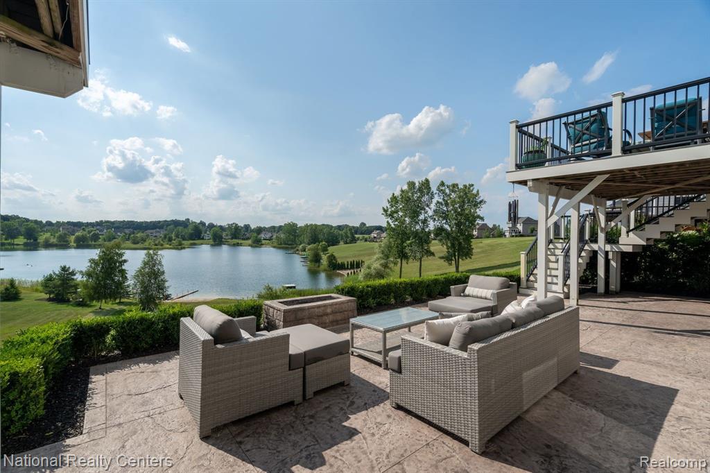 9869 Dartmouth Road, Clarkston, MI 48348 — Photo 54