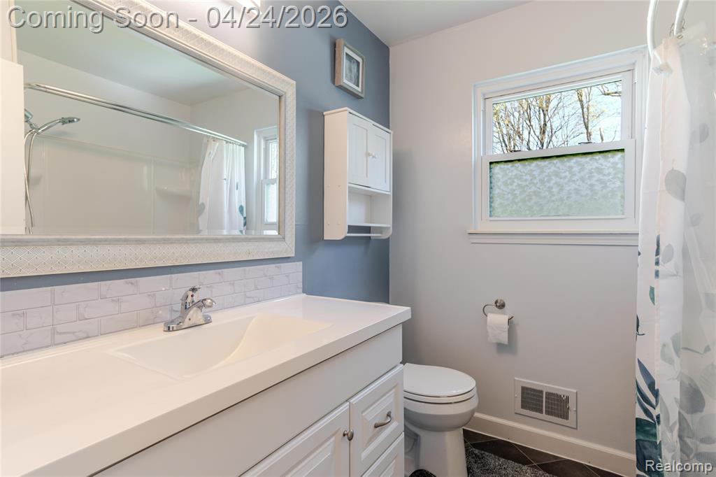 42320 Cherry Hill Road, Novi, MI — Photo 32