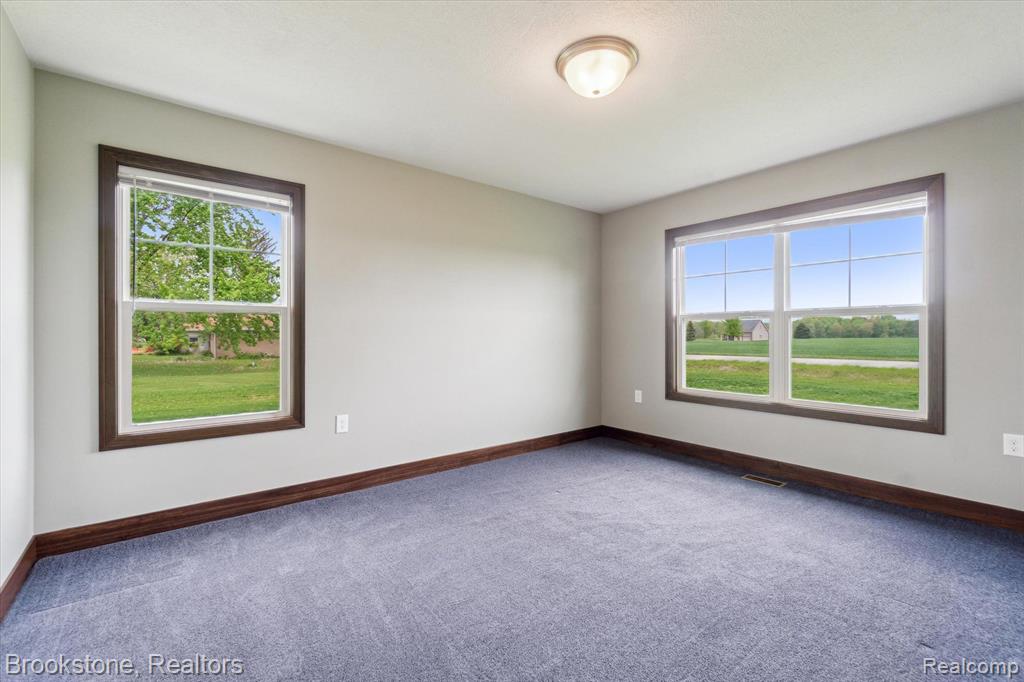 4050 CAYMAN Drive, Dewitt, MI 48820 — Photo 47