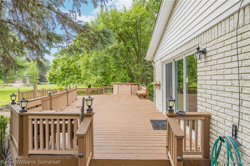 33614 Lakeview Street, New Baltimore, MI 48047 — Photo 60
