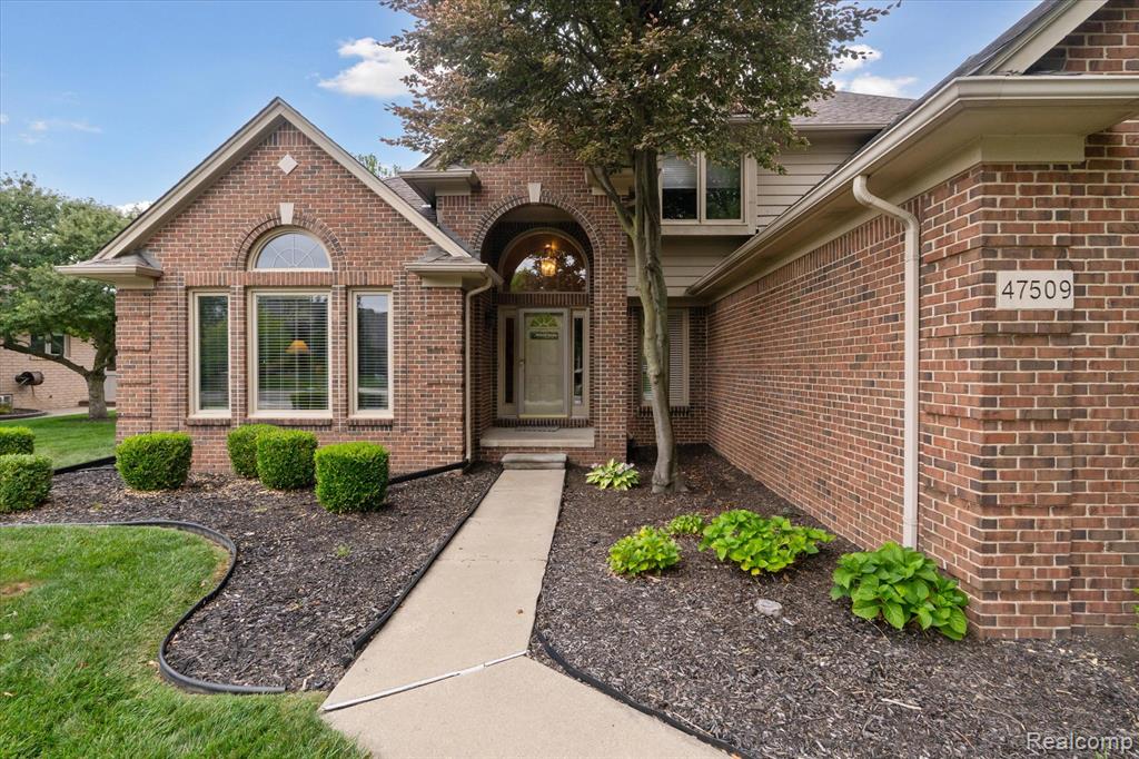 47509 Brockmor Drive, Shelby Twp, MI 48315 — Photo 4