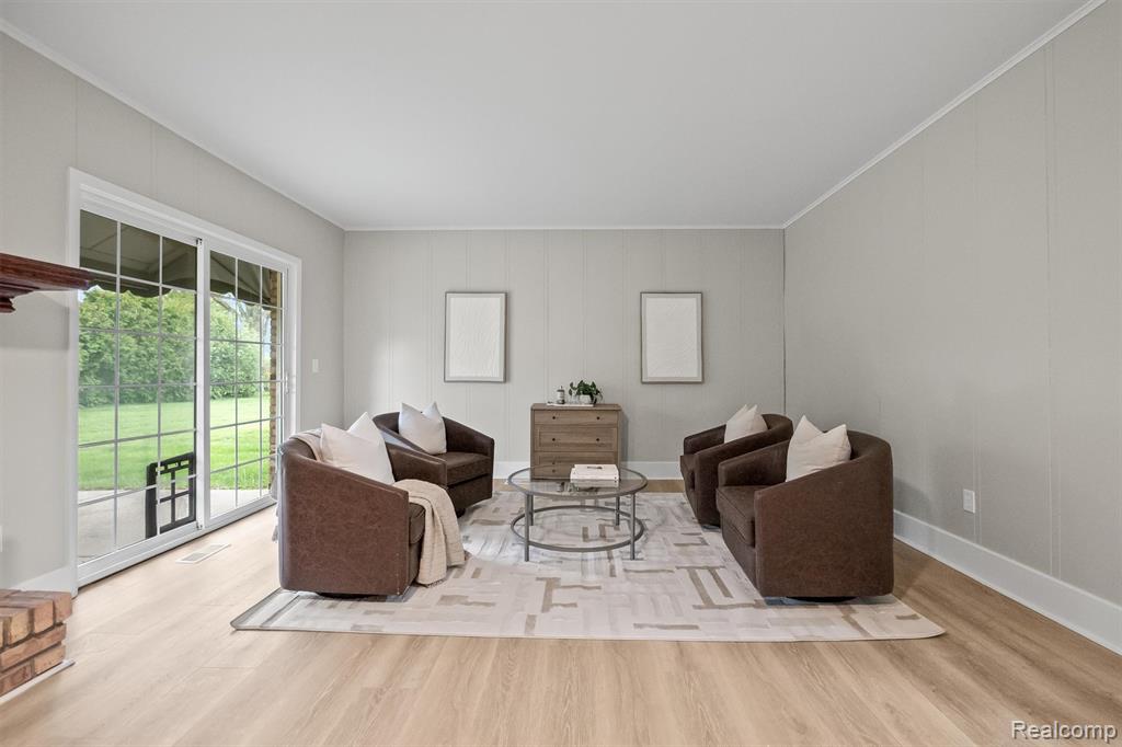 11326 Common Road, Warren, MI 48093 — Photo 11