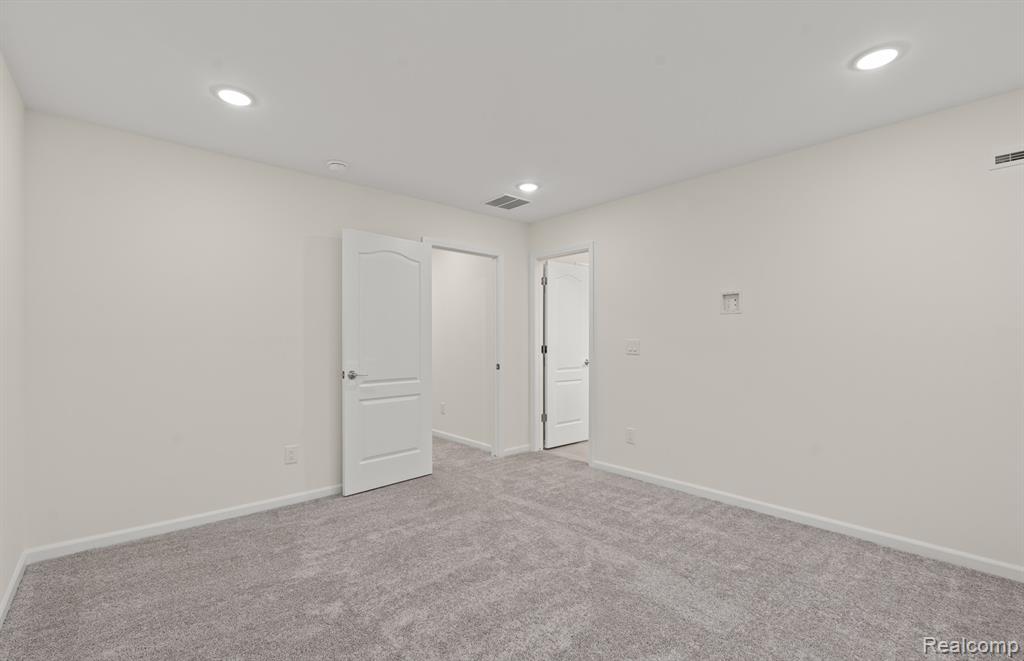 42846 Atwood Avenue, Novi, MI — Photo 21