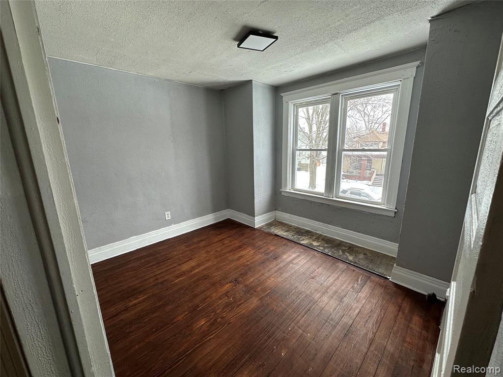 5115 Seyburn Street, Detroit, MI 48213 — Photo 14