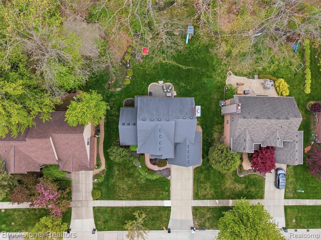 722 Lake Ridge Road, Rochester Hills, MI 48307 — Photo 4