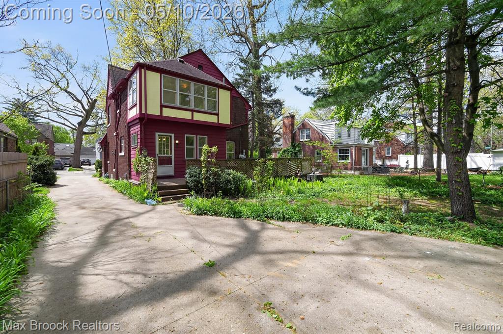 642 W Maplehurst Street, Ferndale, MI 48220 — Photo 50