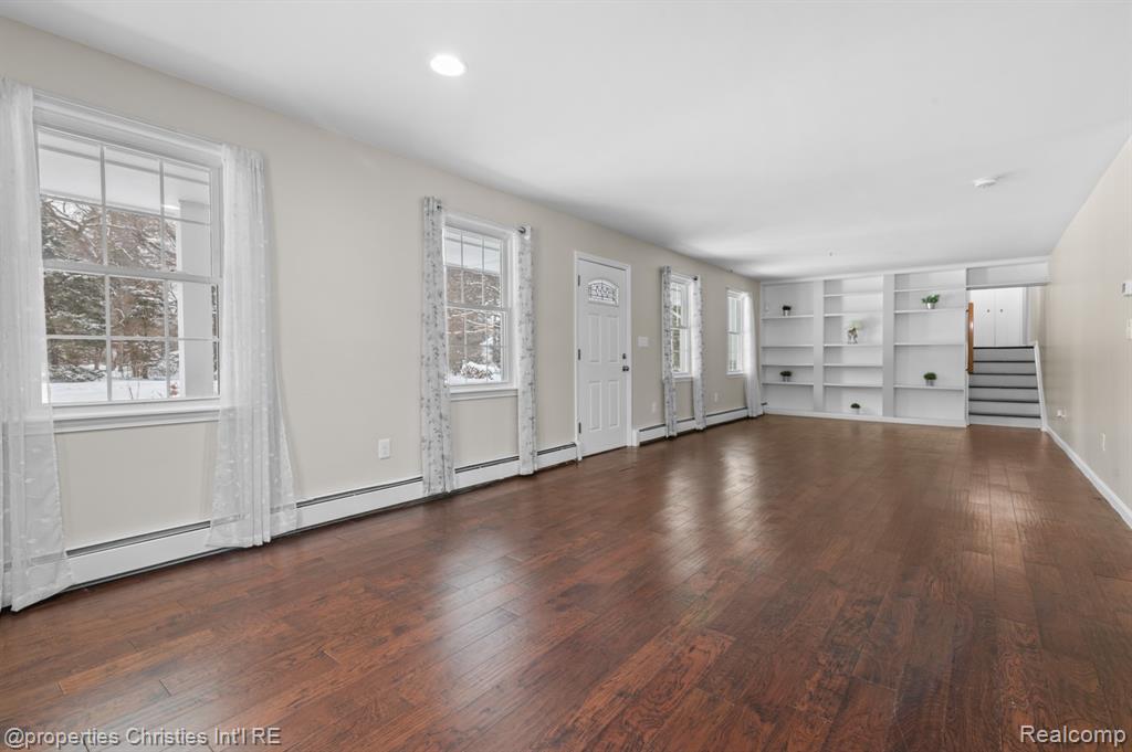 7145 Henry Drive, West Bloomfield, MI 48324 — Photo 5