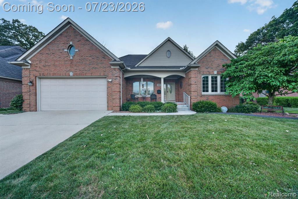 4584 Dolores Drive, Trenton, MI 48183
