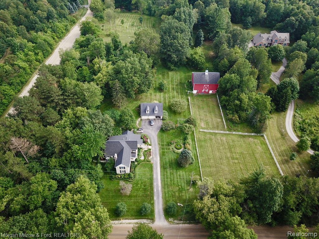 9662 Hadley Road, Clarkston, MI 48348 — Photo 42