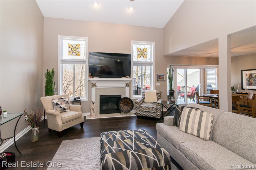 707 6th Street, Fenton, MI 48430 — Photo 5