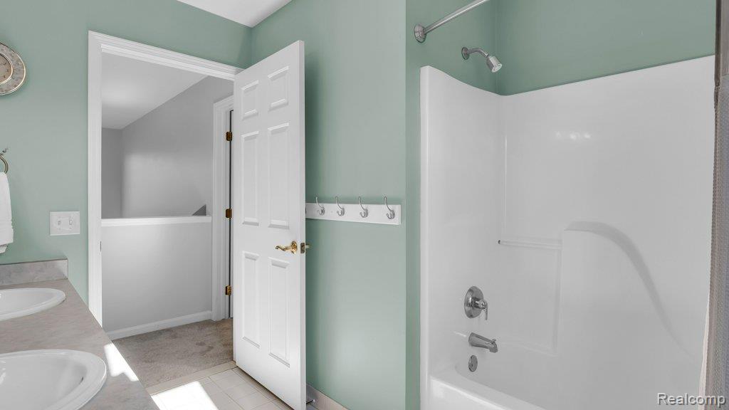 46743 Crosswick Drive, Canton, MI 48187 — Photo 38