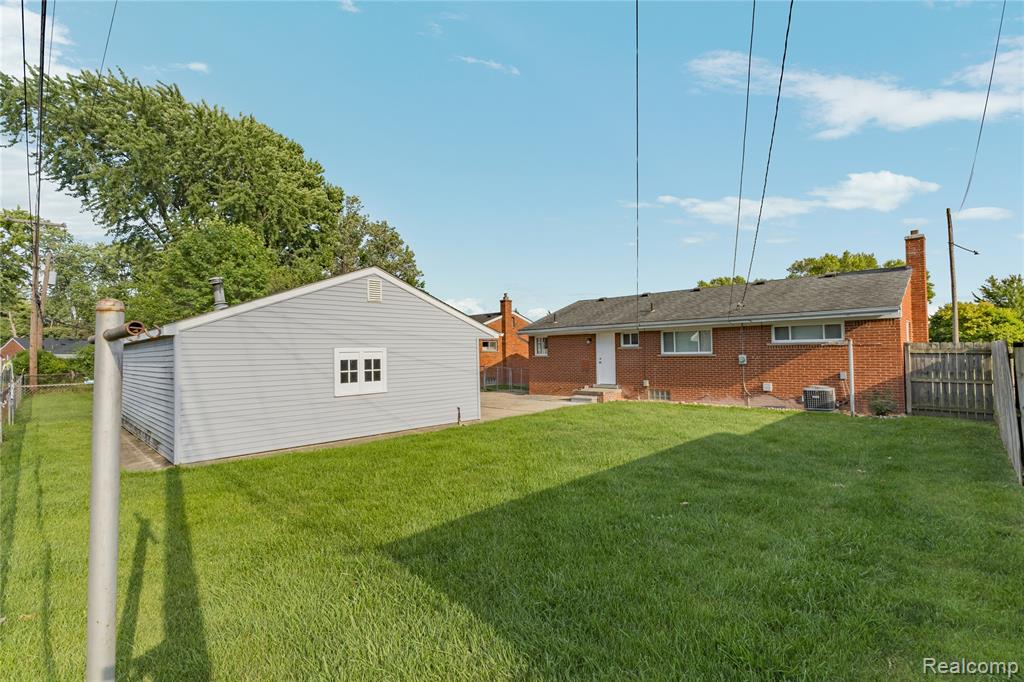 5201 Arden Avenue, Warren, MI 48092 — Photo 34