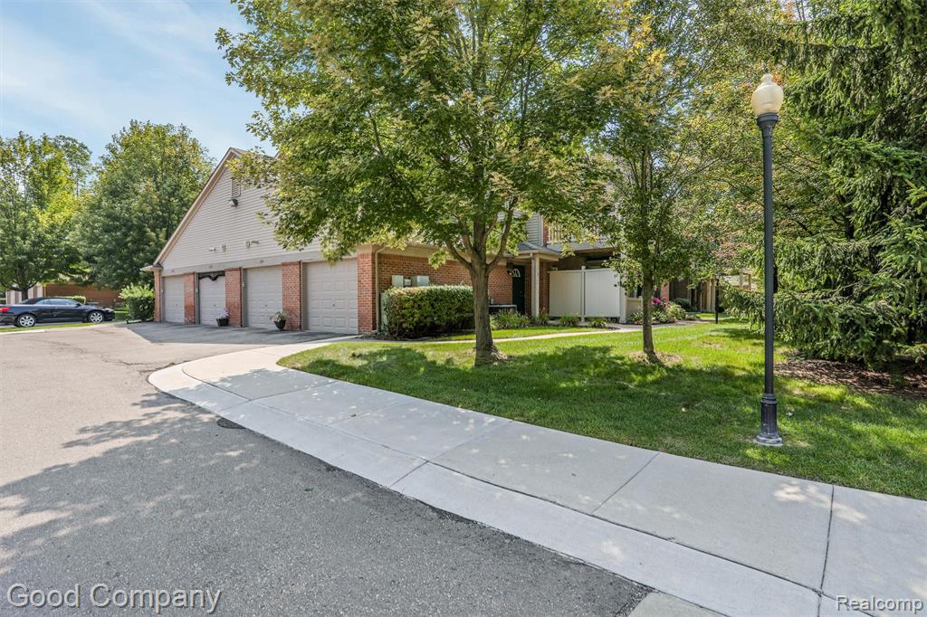 336 Marigold Circle, Westland, MI — Photo 22