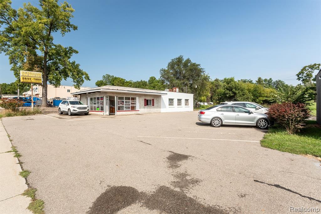 737 AUBURN Avenue, Pontiac, MI 48342 — Photo 18