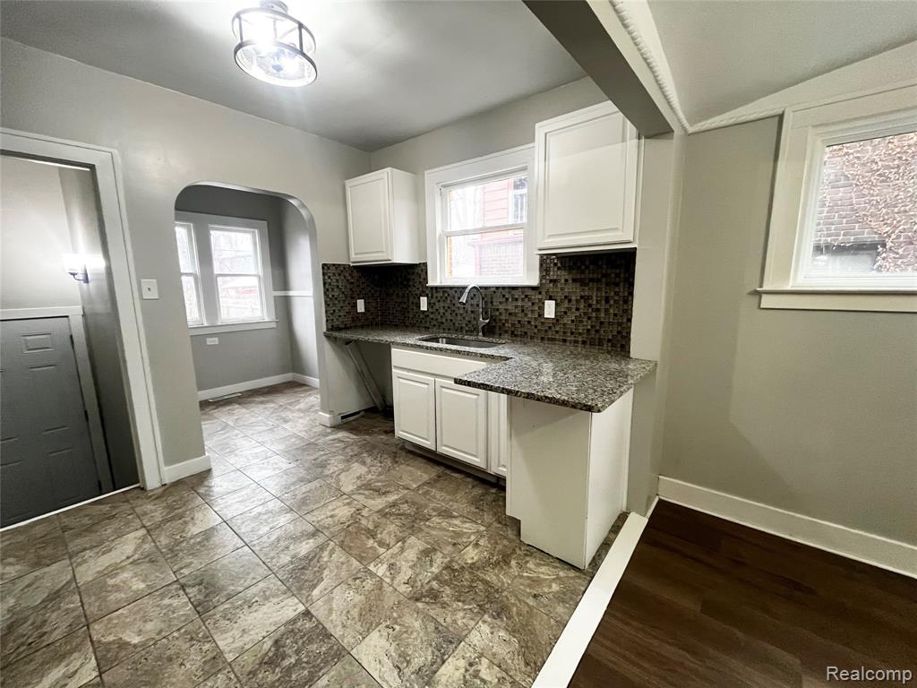 5532 Kensington Avenue, Detroit, MI 48224 — Photo 8