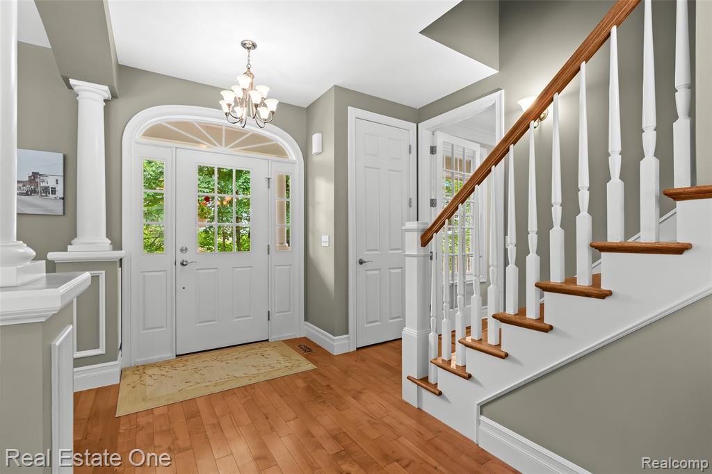 477 E Commerce Street, Milford, MI 48381 — Photo 3
