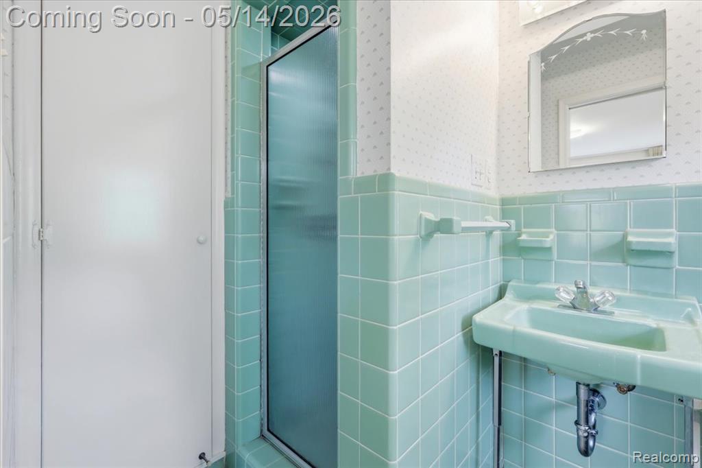 1509 Sodon Lake Drive, Bloomfield Hills, MI 48302 — Photo 28