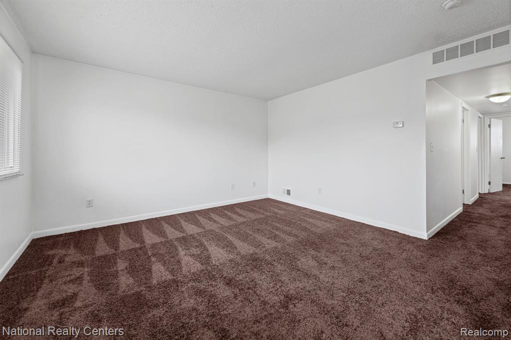 19861 Vermander Avenue, Clinton Twp, MI 48035 — Photo 7