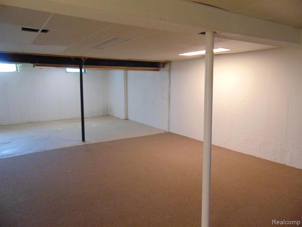 26230 Inkster Road, Southfield, MI 48033 — Photo 22