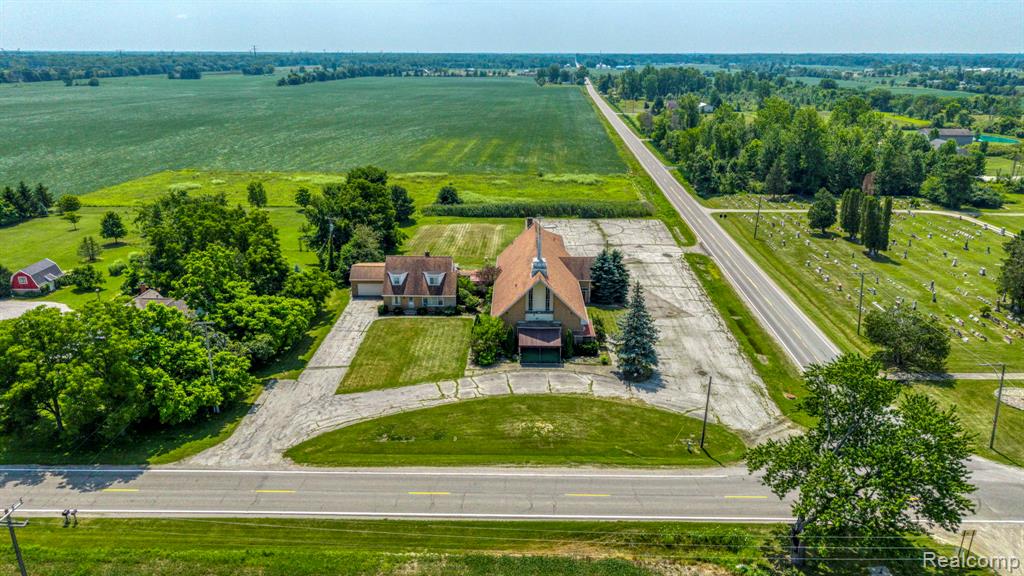 9735 Dolan Road, Columbus, MI — Photo 8