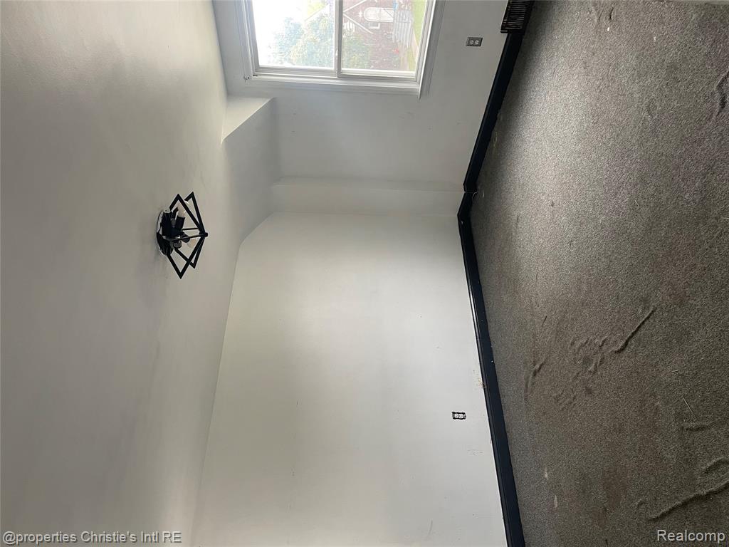9899 Balfour Road, Detroit, MI 48224 — Photo 5