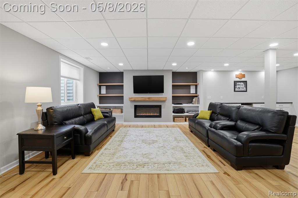 826 Kestrel Court, South Lyon, MI 48178 — Photo 25