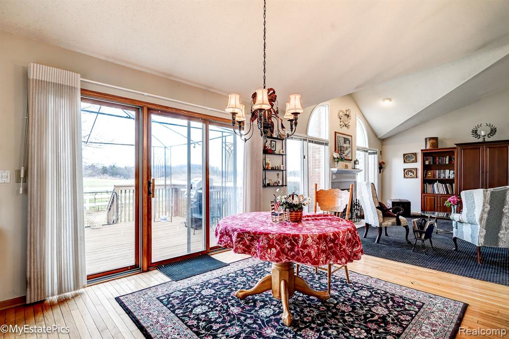 1807 PEBBLE CREEK Drive, Canton, MI 48188 — Photo 24