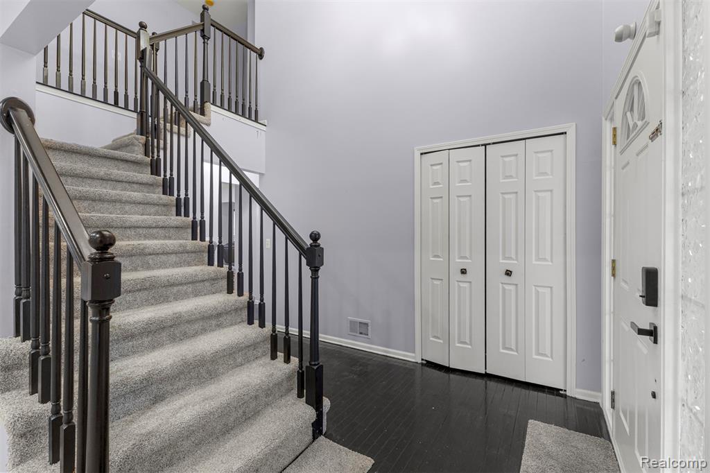 6950 Anna Drive, Van Buren, MI 48111 — Photo 4