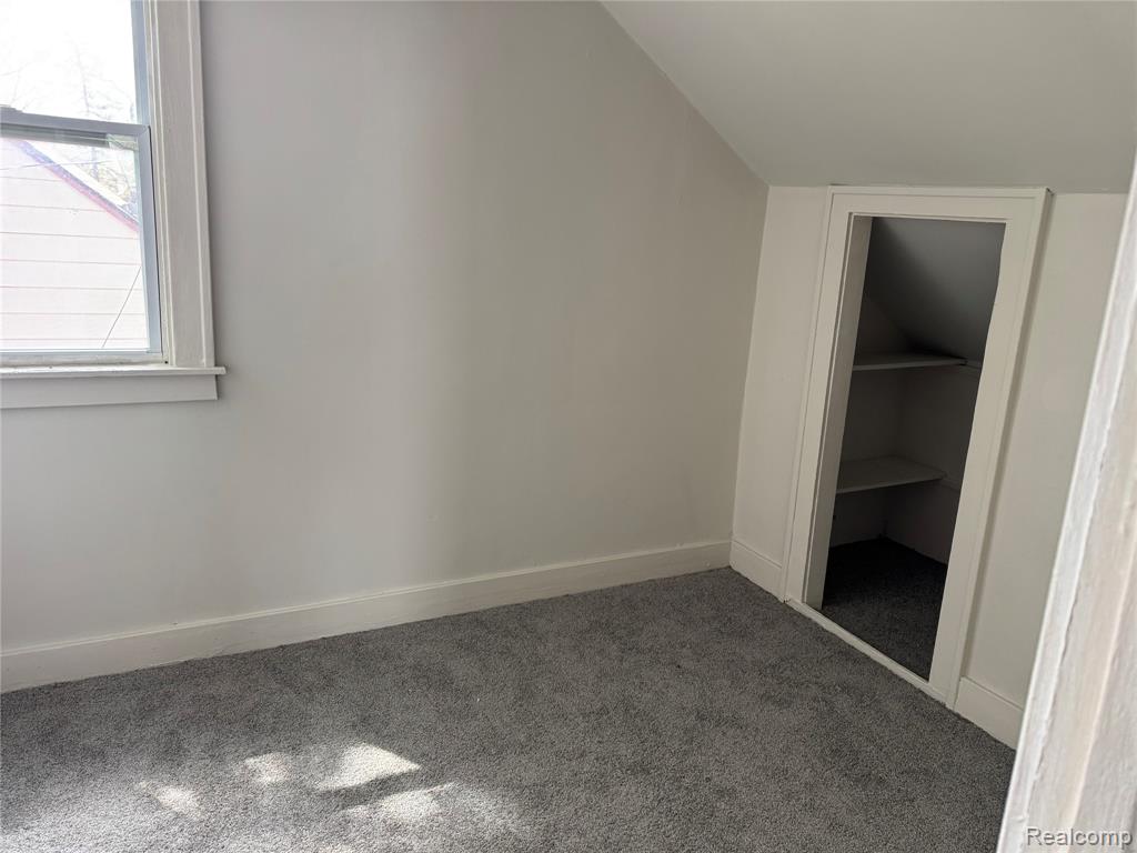 6490 Rosemont Avenue, Detroit, MI 48228 — Photo 10