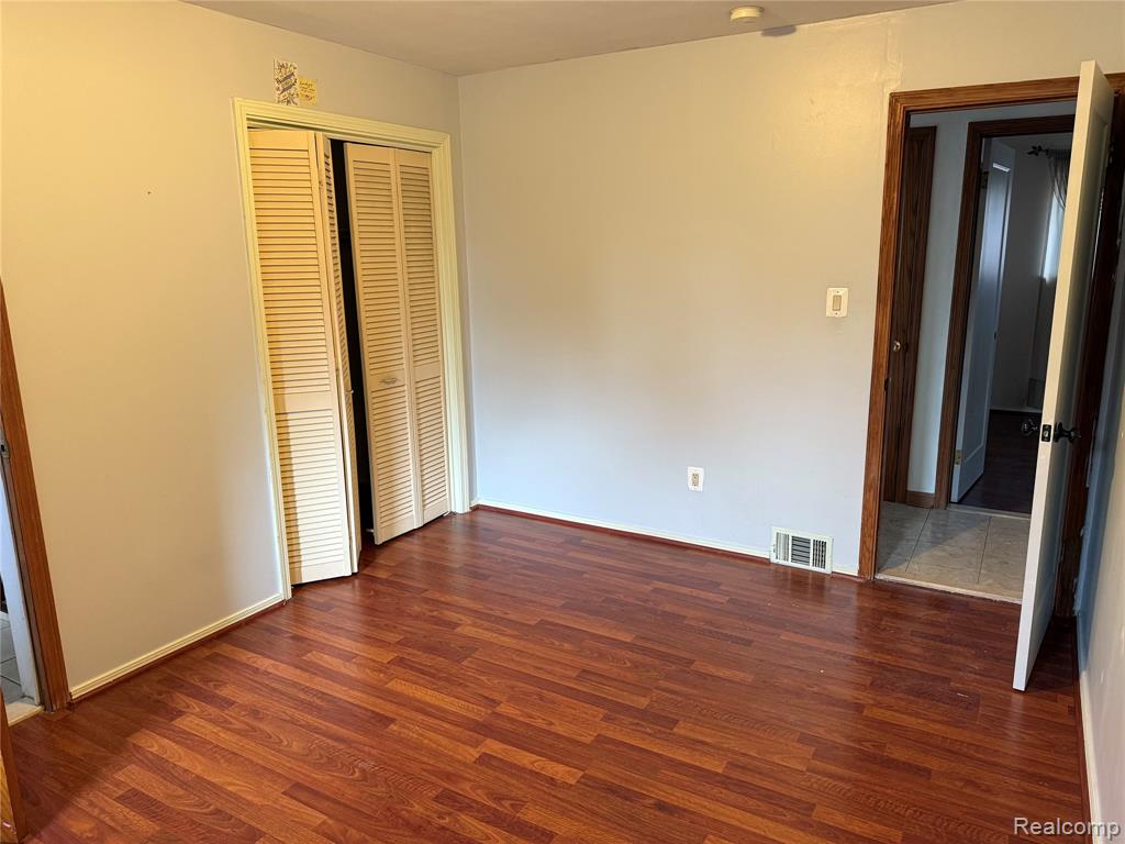 6947 N Charlesworth Street, Dearborn Heights, MI 48127 — Photo 13