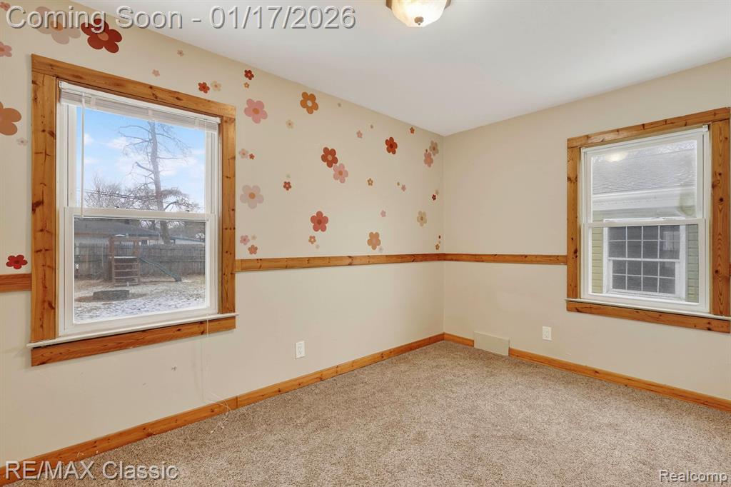 7346 S Shaker Drive, Waterford, MI 48327 — Photo 19