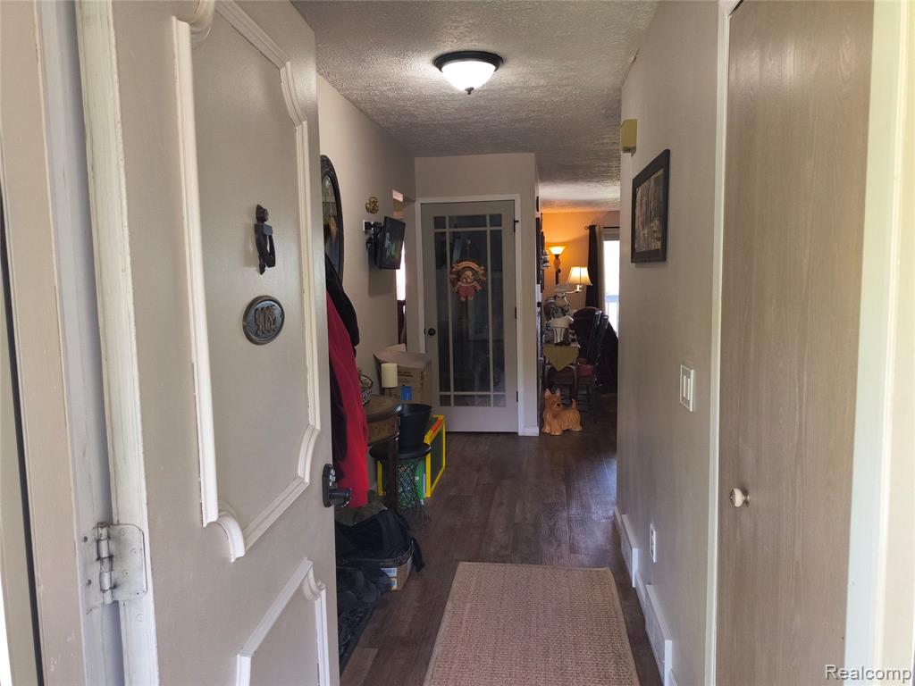 9085 Bavarian Way, Clarkston, MI 48348 — Photo 6