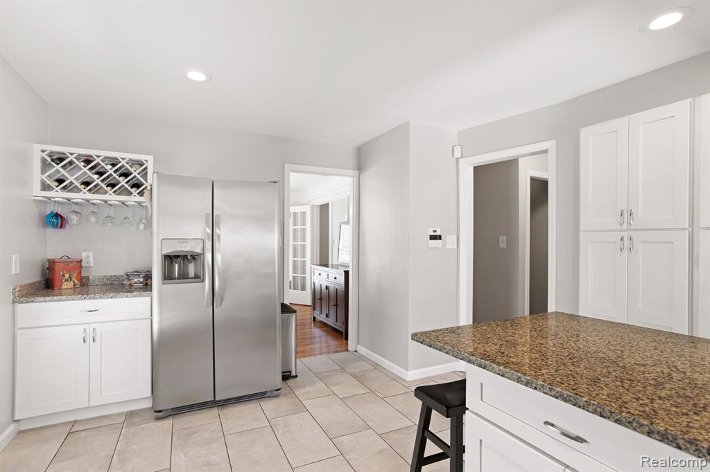 430 S VERNON Street, Dearborn, MI 48124 — Photo 13