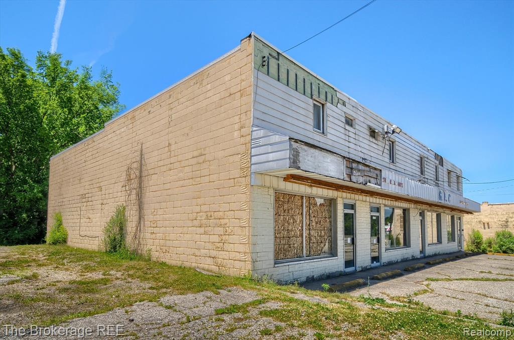 4032 Fenton Road, Flint, MI 48507 — Photo 10