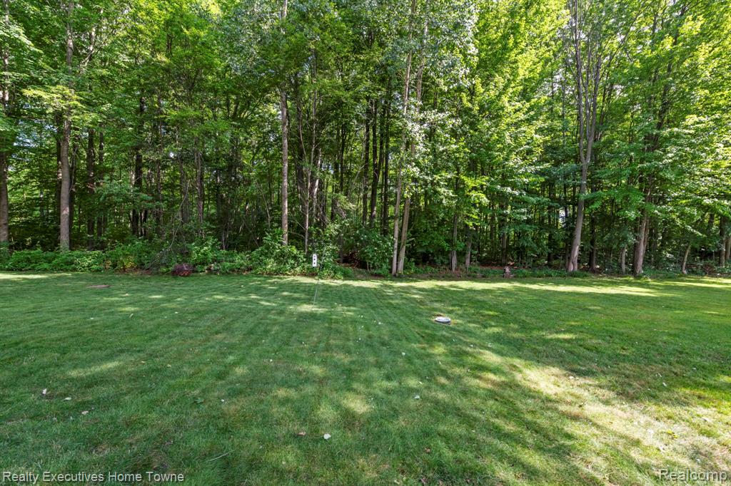 3830 Arlington Avenue, Fort Gratiot, MI 48059 — Photo 2