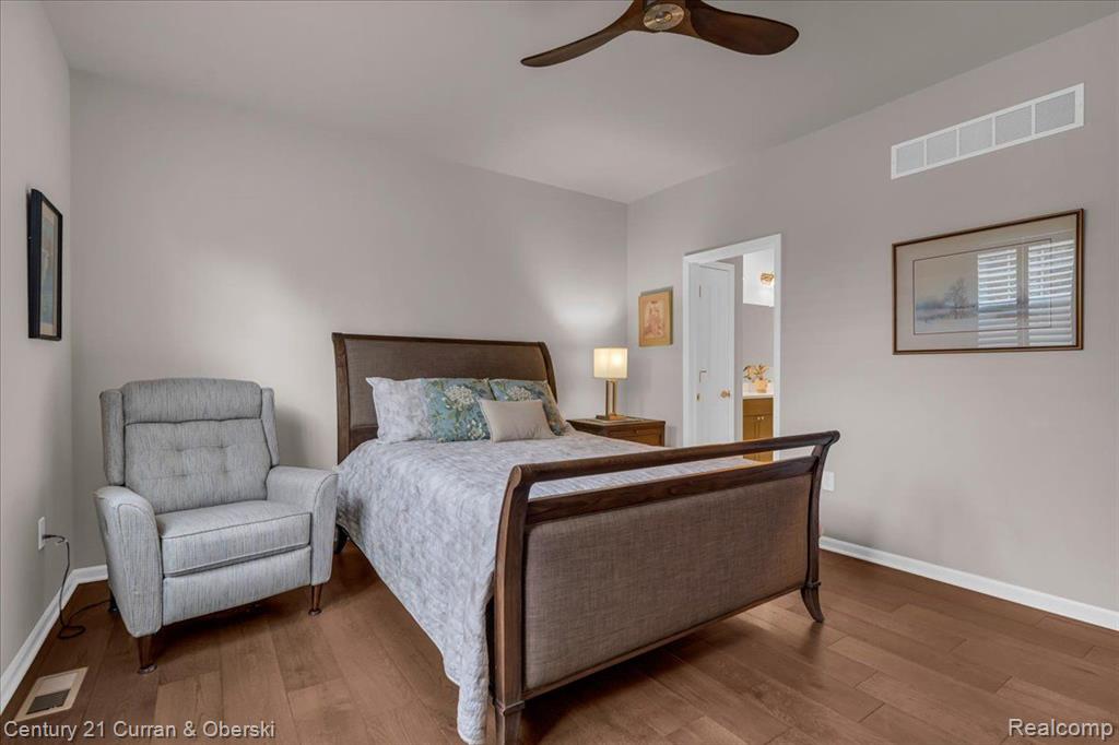 48442 EASTBRIDGE Drive, Canton, MI 48188 — Photo 14