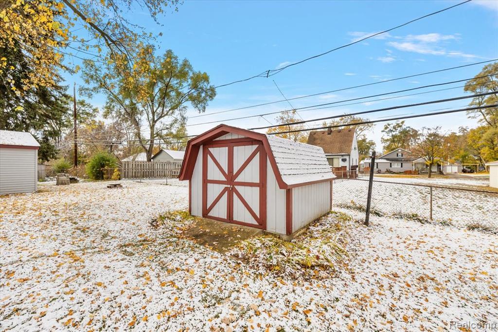 777 Emerson Avenue, Pontiac, MI 48340 — Photo 45
