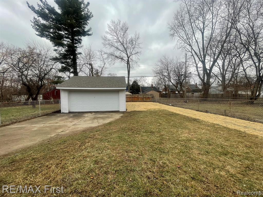 9943 Grayfield, Redford, MI 48239 — Photo 16