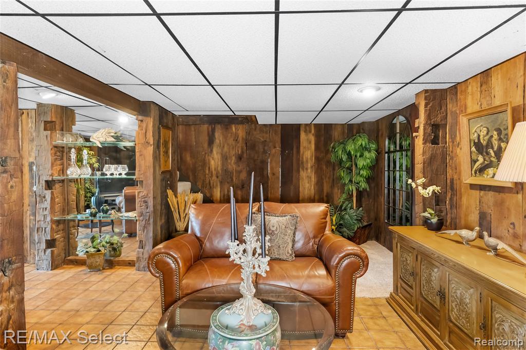 13154 Lake Shore Drive, Fenton, MI 48430 — Photo 42