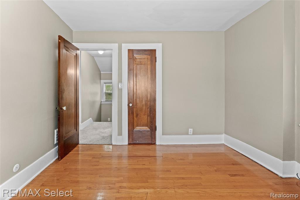 619 Frank Street, Flint, MI 48504 — Photo 28