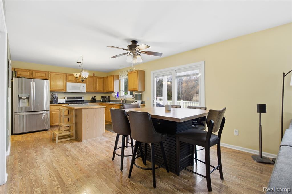 7846 Fawn Court, Waterford, MI 48327 — Photo 7
