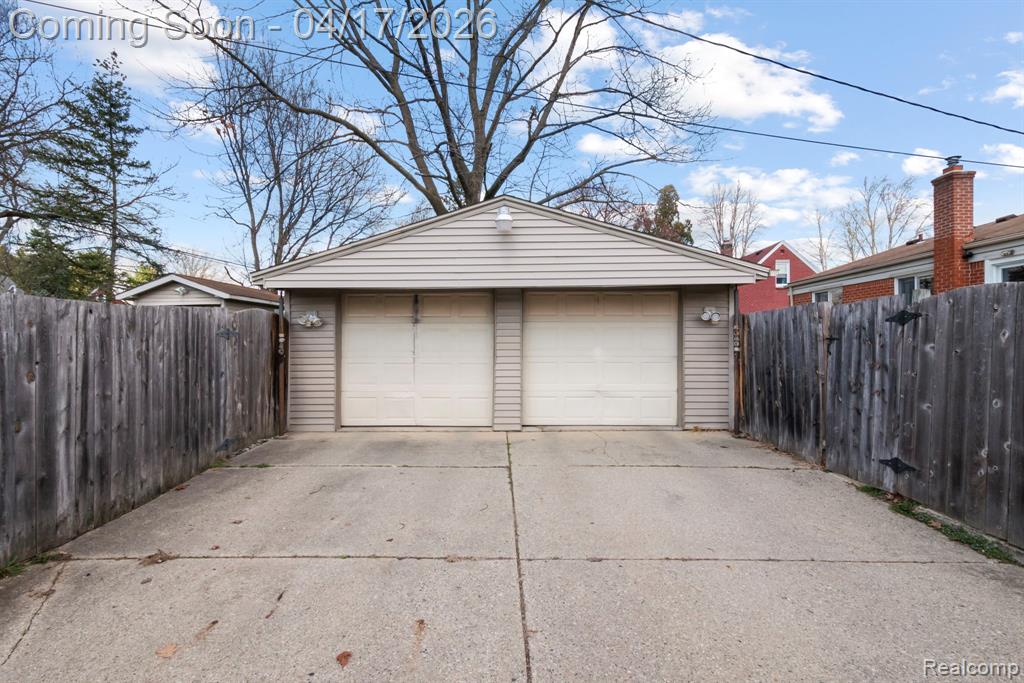 9913 Arcola Street, Livonia, MI 48150 — Photo 16