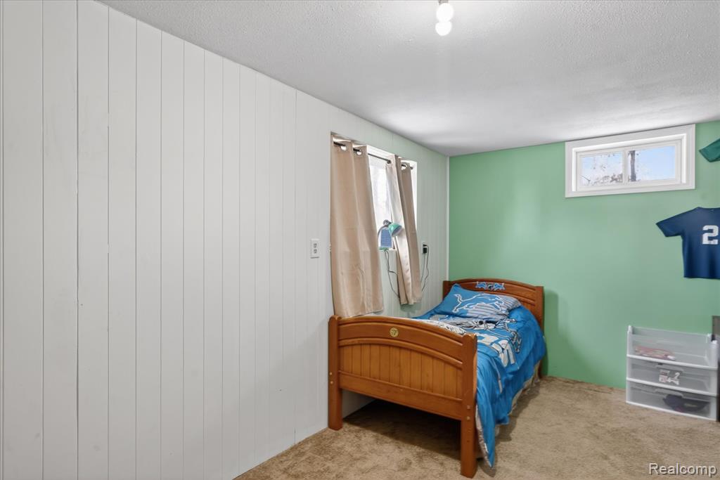 22092 Clear Lake Road, Battle Creek, MI 49014 — Photo 24