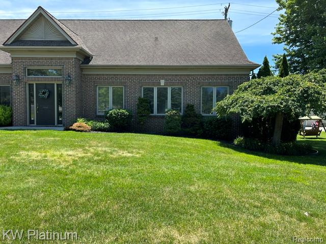 975 Fred W Moore Highway, St. Clair, MI 48079 — Photo 2