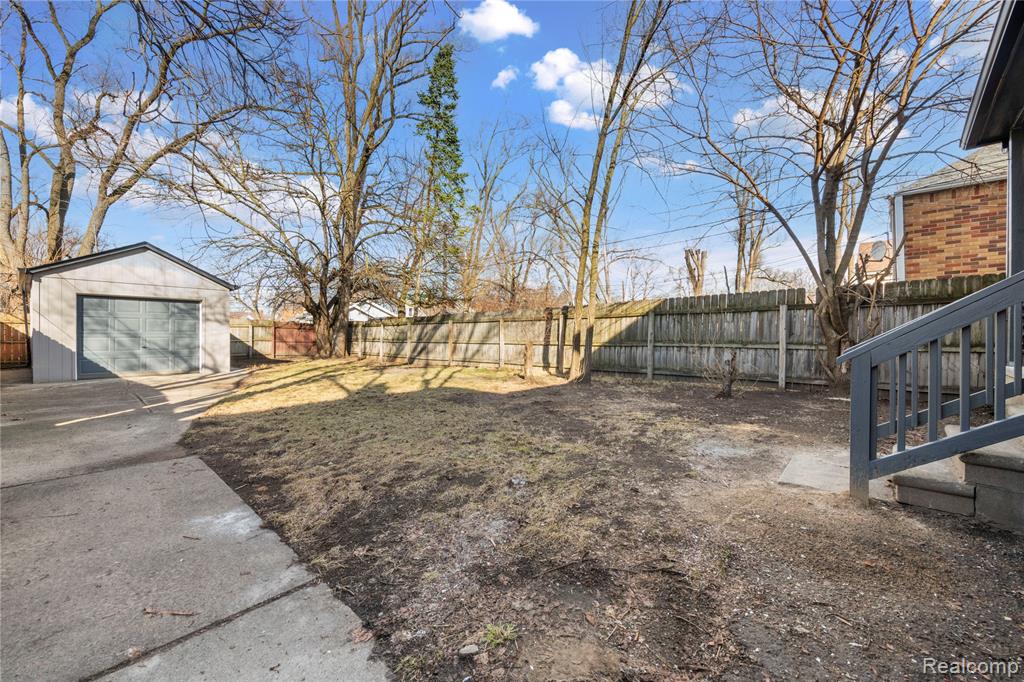 15887 Robson Street, Detroit, MI 48227 — Photo 29