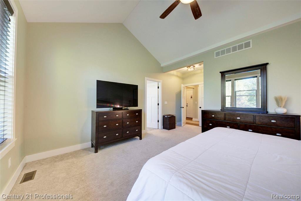 1331 Yosemite Valley Drive, Milford, MI 48381 — Photo 29