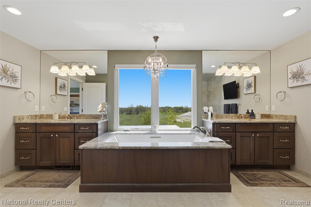 5310 Pontiac Trail, Ann Arbor, MI 48105 — Photo 22