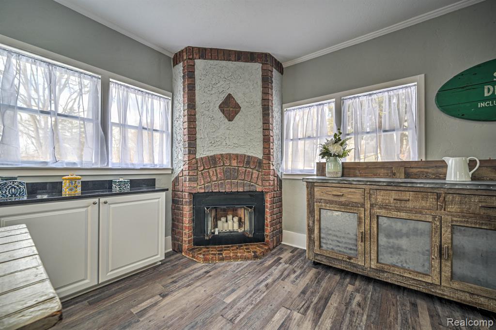 602 S BROAD Street, Holly, MI 48442 — Photo 17